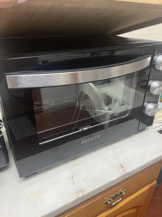 Mini forno NOVO Becken 30l usado 1 vez