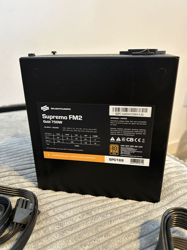 Supremo FM2 Gold 750w