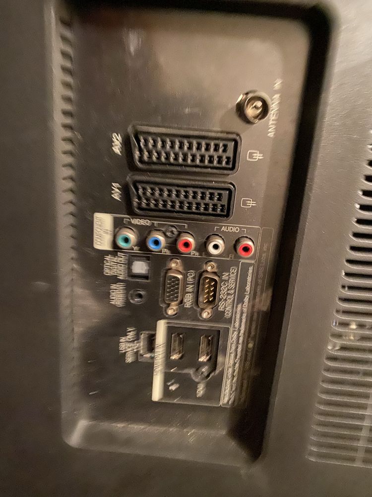 Lg   lcd pęknięty reszta Ok