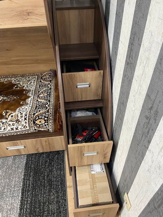 Двоярусне ліжко + пенал