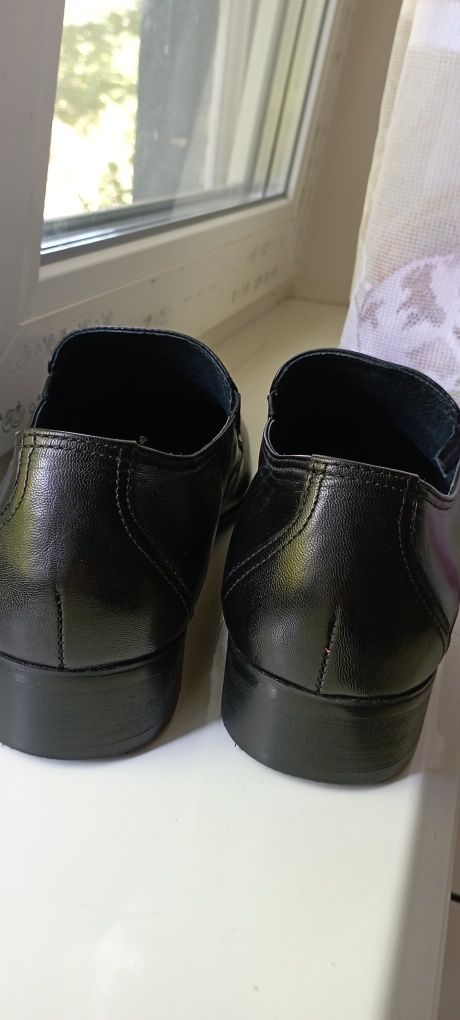 Кожаные мужские туфли Antonio Gelo 42 размер