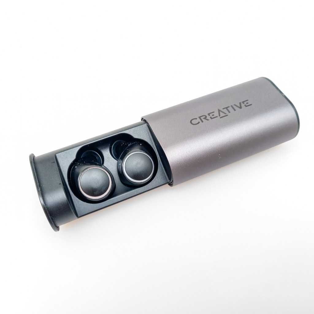Headphones Creative Outlier Air