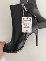 Жіночі чоботи Zara на високих підборах