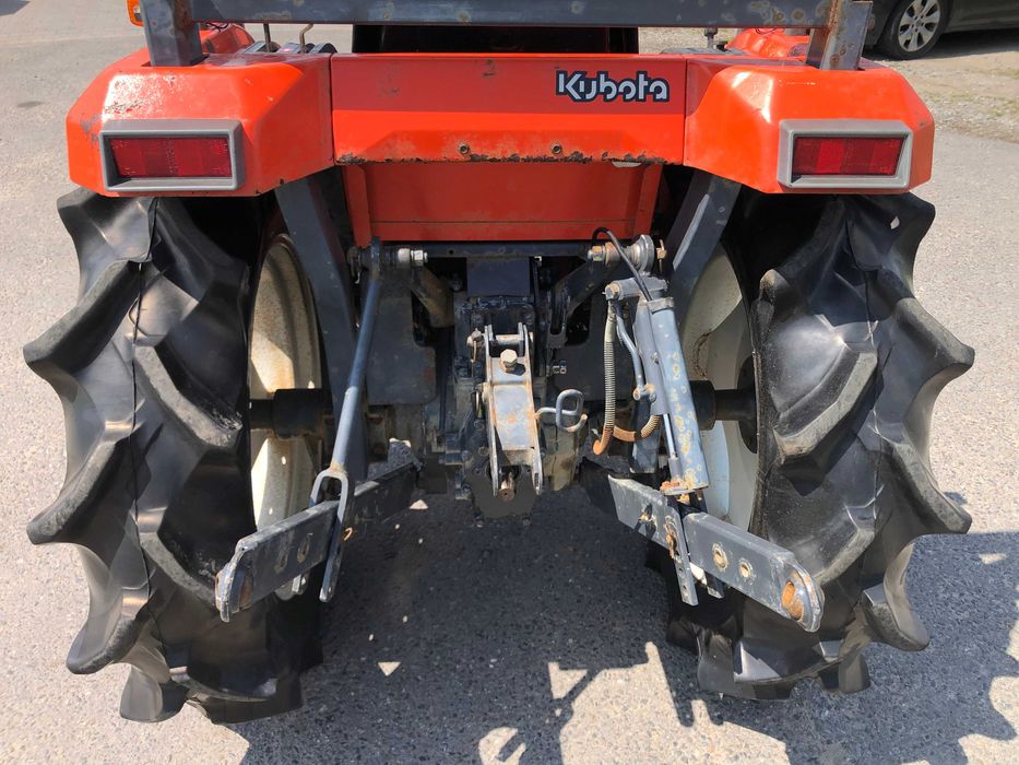Traktorek Kubota GT5, 23KM, 4x4, wspomaganie kierownicy, 4 cyli.diesel