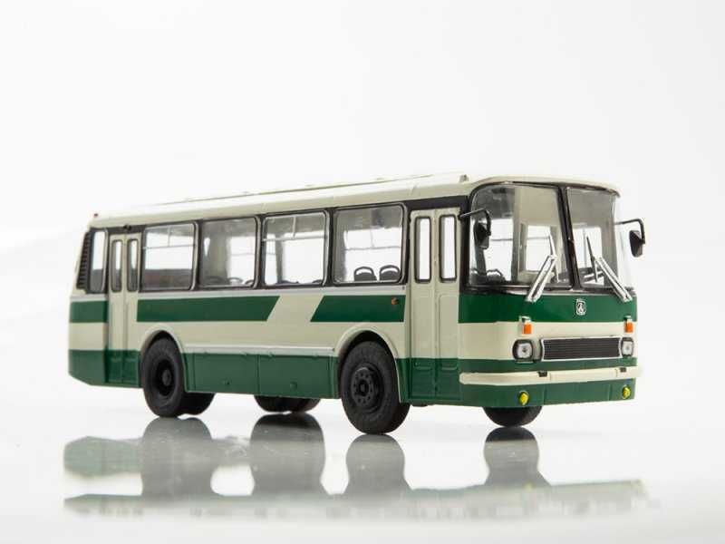 Модель автобуса ЛАЗ 695Р - серия Наши автобусы №33