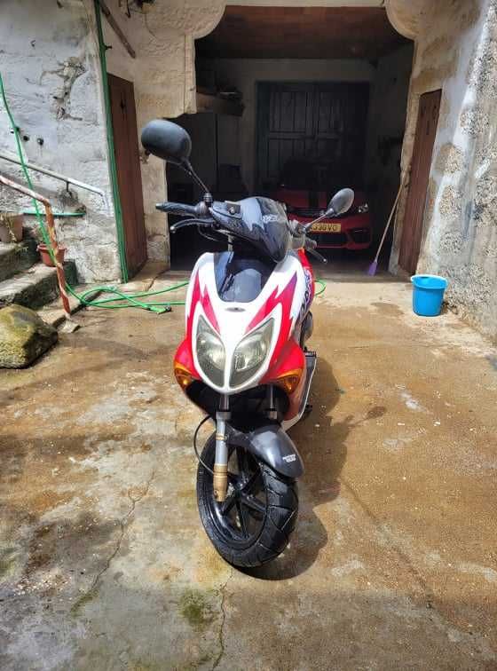 Honda X8R-S toda original Scooter rara