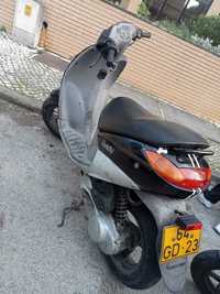 Vendo Peugeot vivacity em bom estado