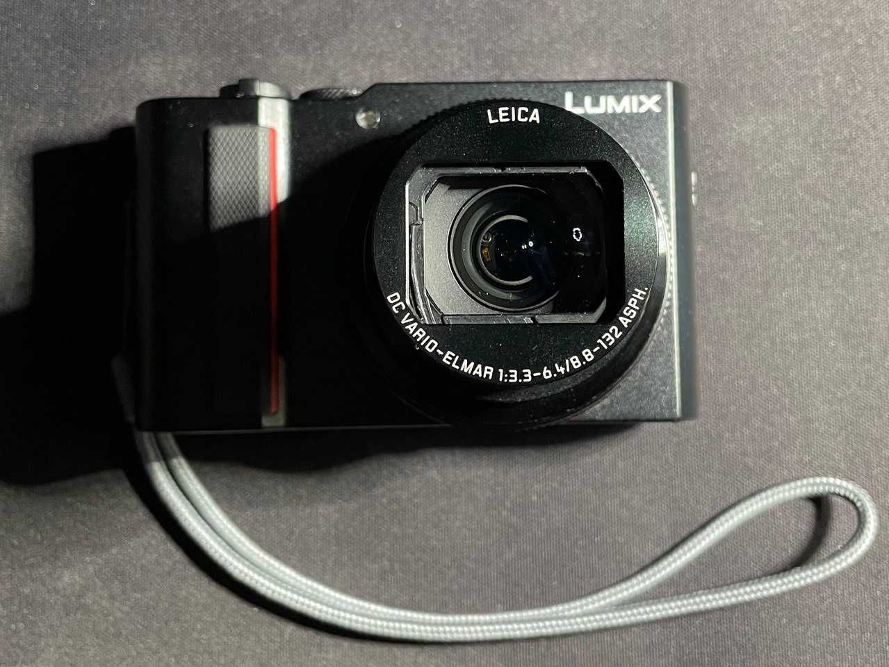 Panasonic Lumix DC-TZ200