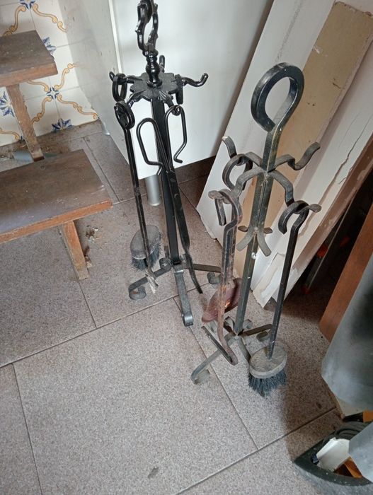 Apoio de fogão para limpeza