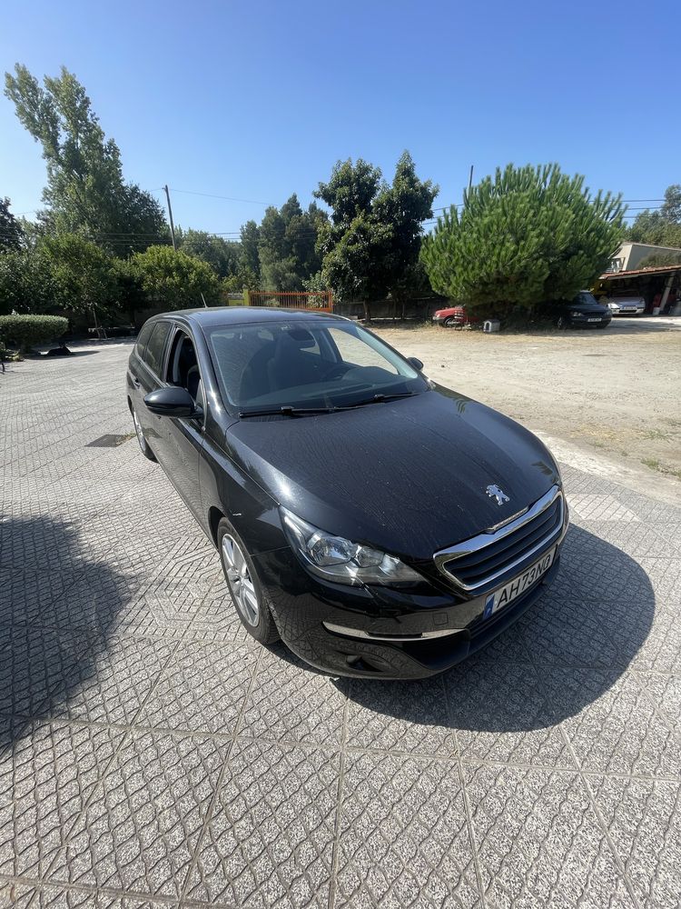 Peugeot 308 SW.