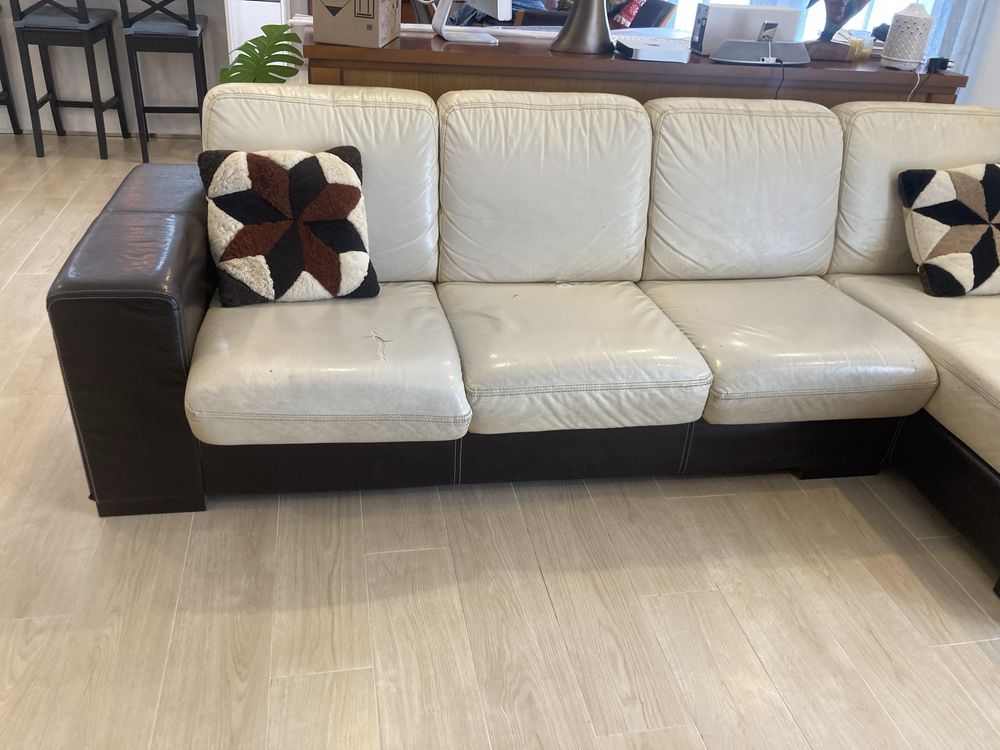Sofá de 3 lugares e chaise longue