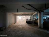 Garagem no centro de Portimão!!