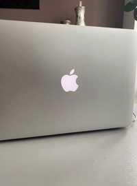 Macbook Air 13 2017 8/128 ідеал