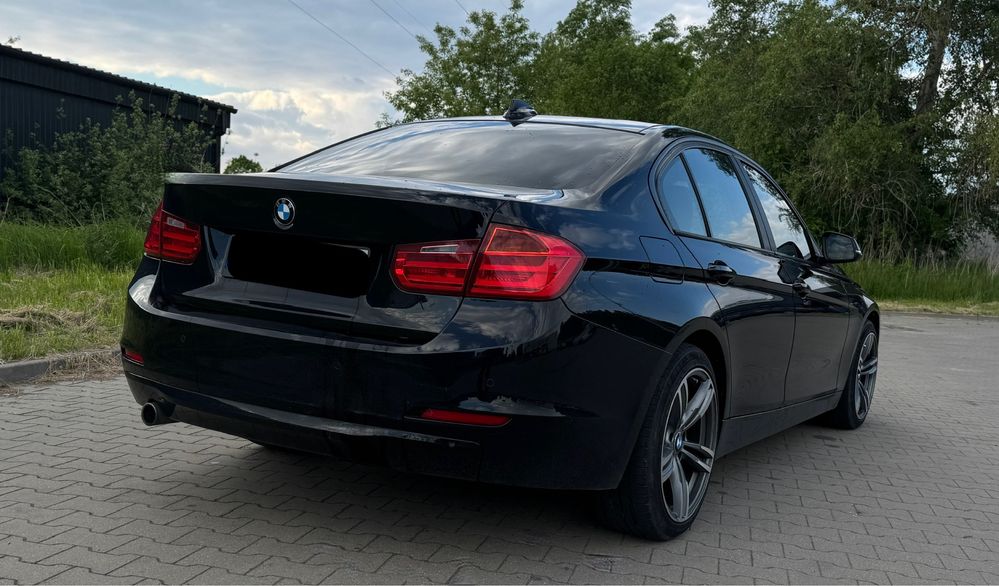 BMW Seria 3 F30 Polski salon