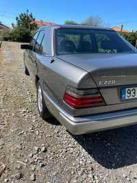 Mercedes E220 W124