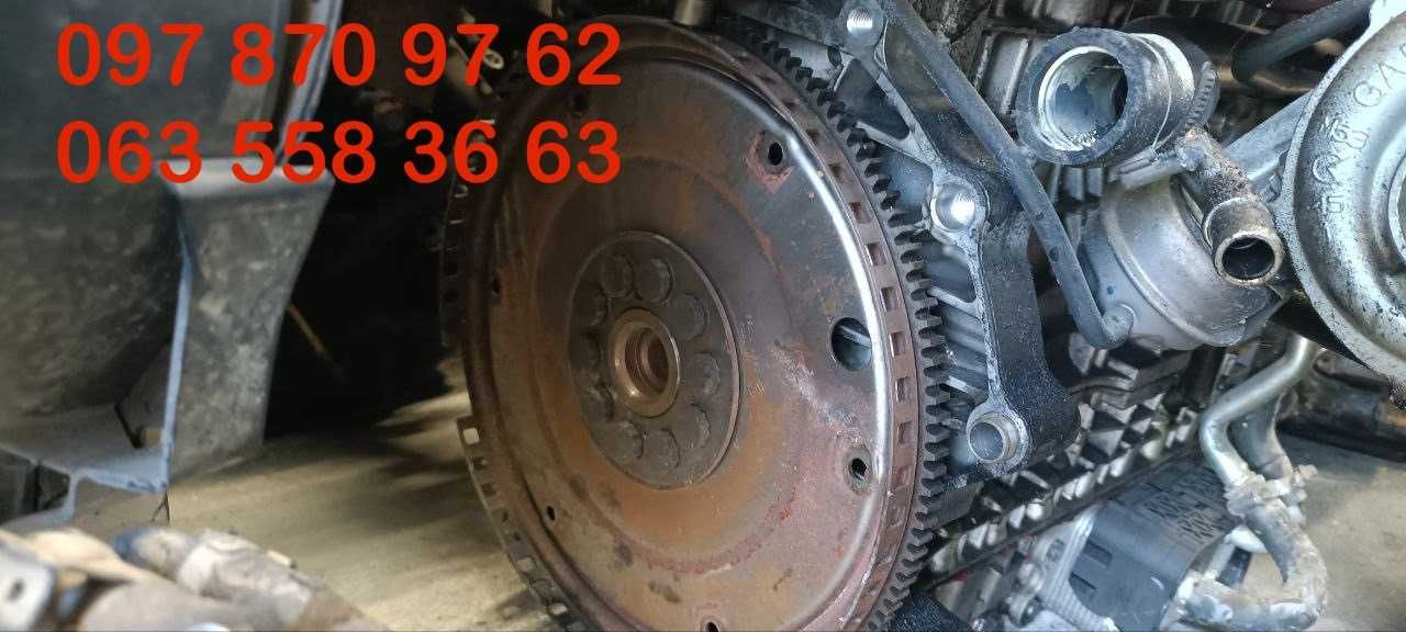 Маховик демпфер двигуна двигателя VOLVO S60 Вольво 31259452
