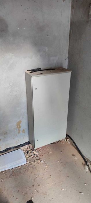 Квартира 2-кім  60 м2. Можна заходити на ремонт