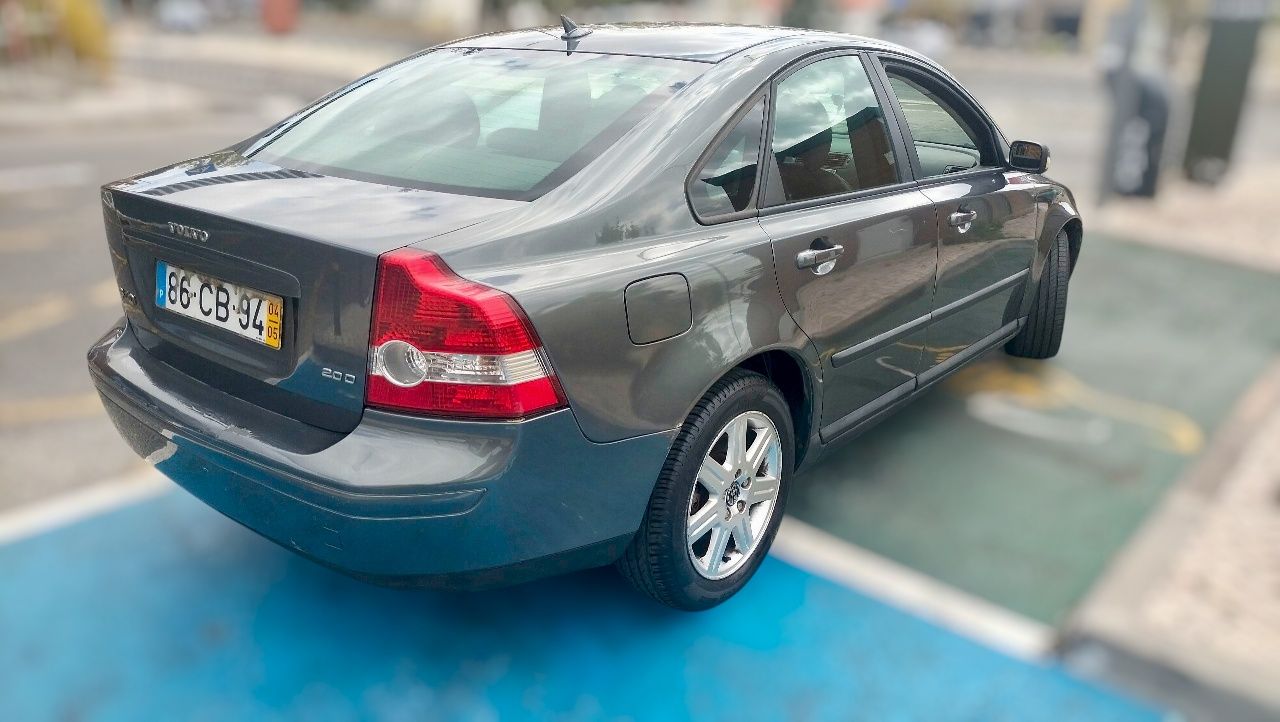 Volvo S40 2.0D 2004