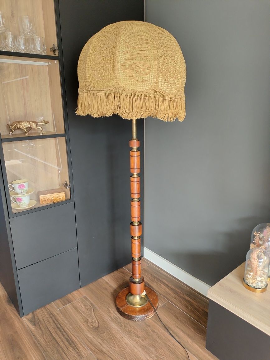 Wysoka duża lampa prl drewniana abażur stojąca rustykalna vintage