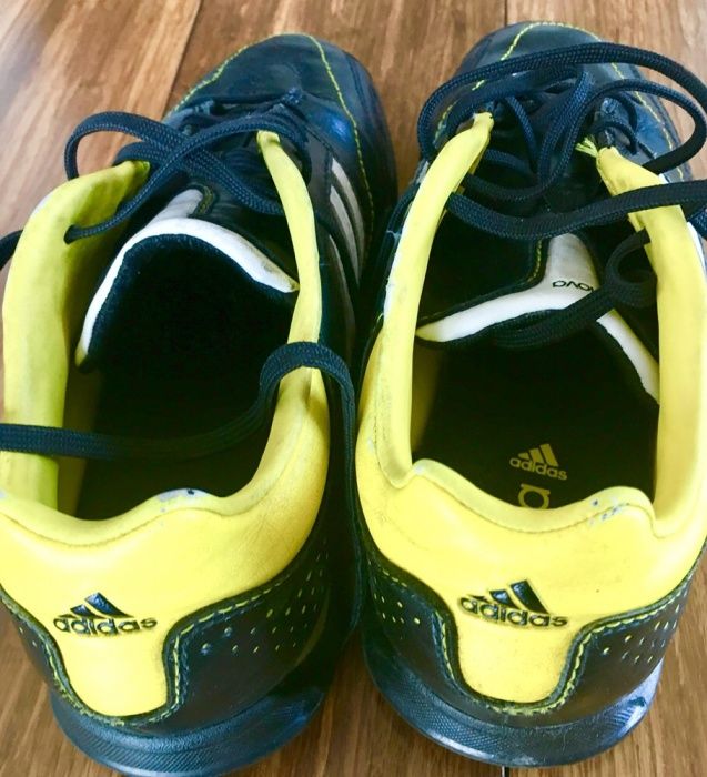 Buty sportowe ADIDAS. Rozmiar 35.