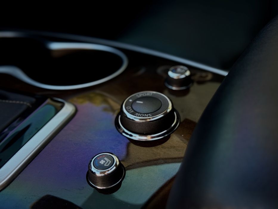 INFINITI QX60 premium