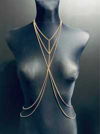 Łańcuszek na ciało złoty body chain