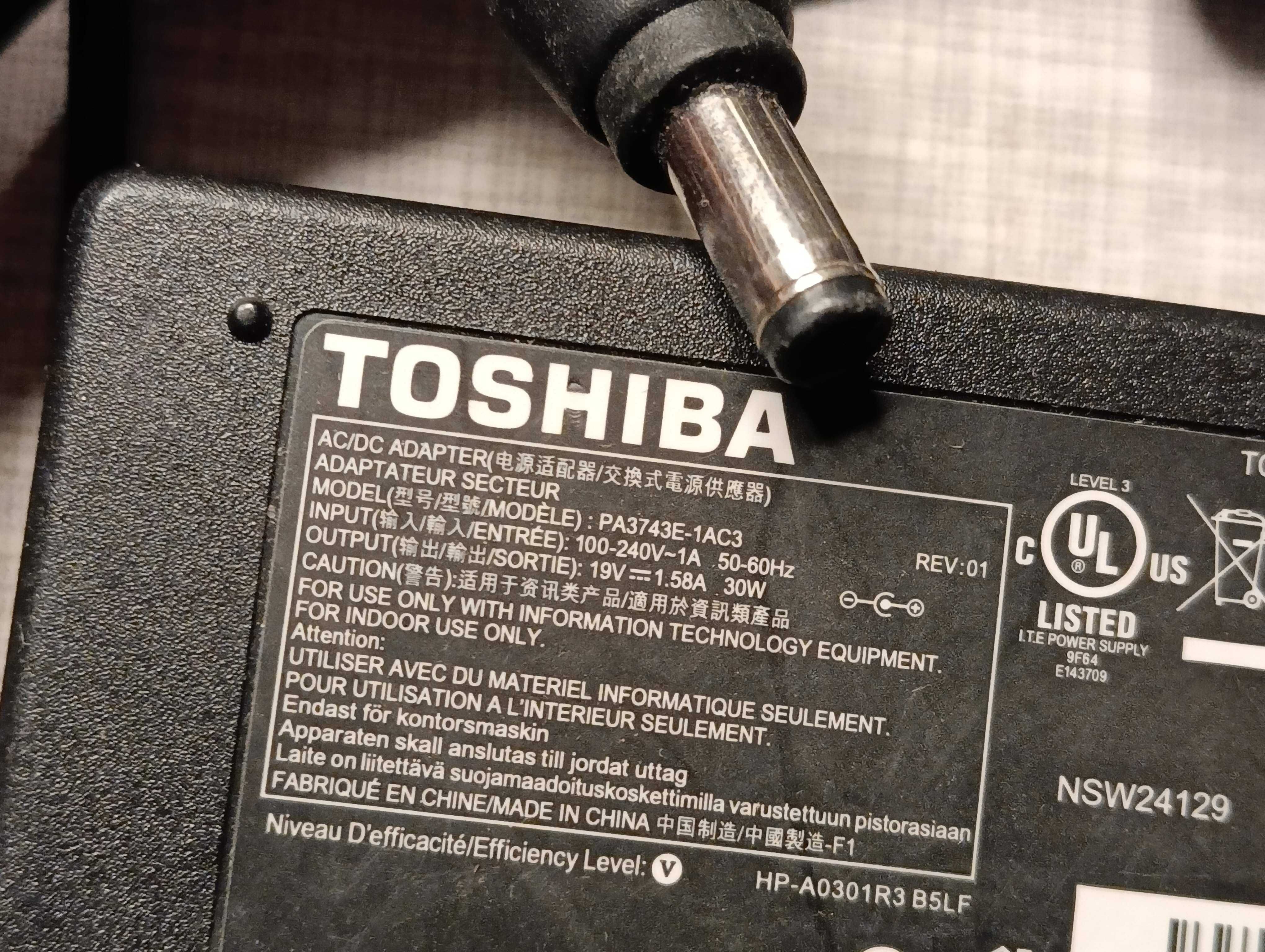 Блок живлення зарядне до ноутбука TOSHIBA 19V 1.58A (5.5X2.5mm)