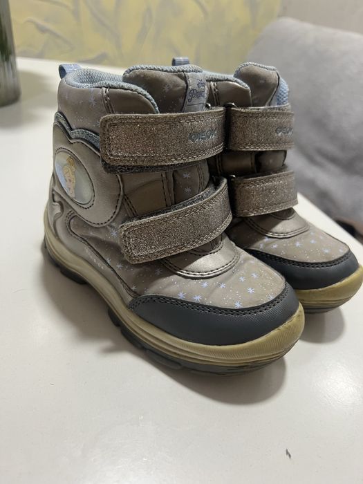 Чоботи Geox зимове взуття, дутики