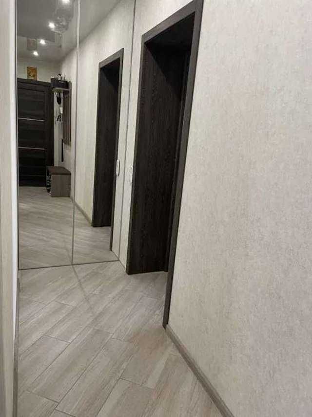 Продам 2-кімн. Машинобудівна вул. 24, 46 м.кв