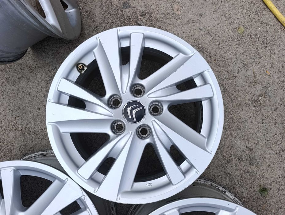 Диски литі r16 5*114.3 Citroën C-Crosser Mitsubishi Outlander Peugeot