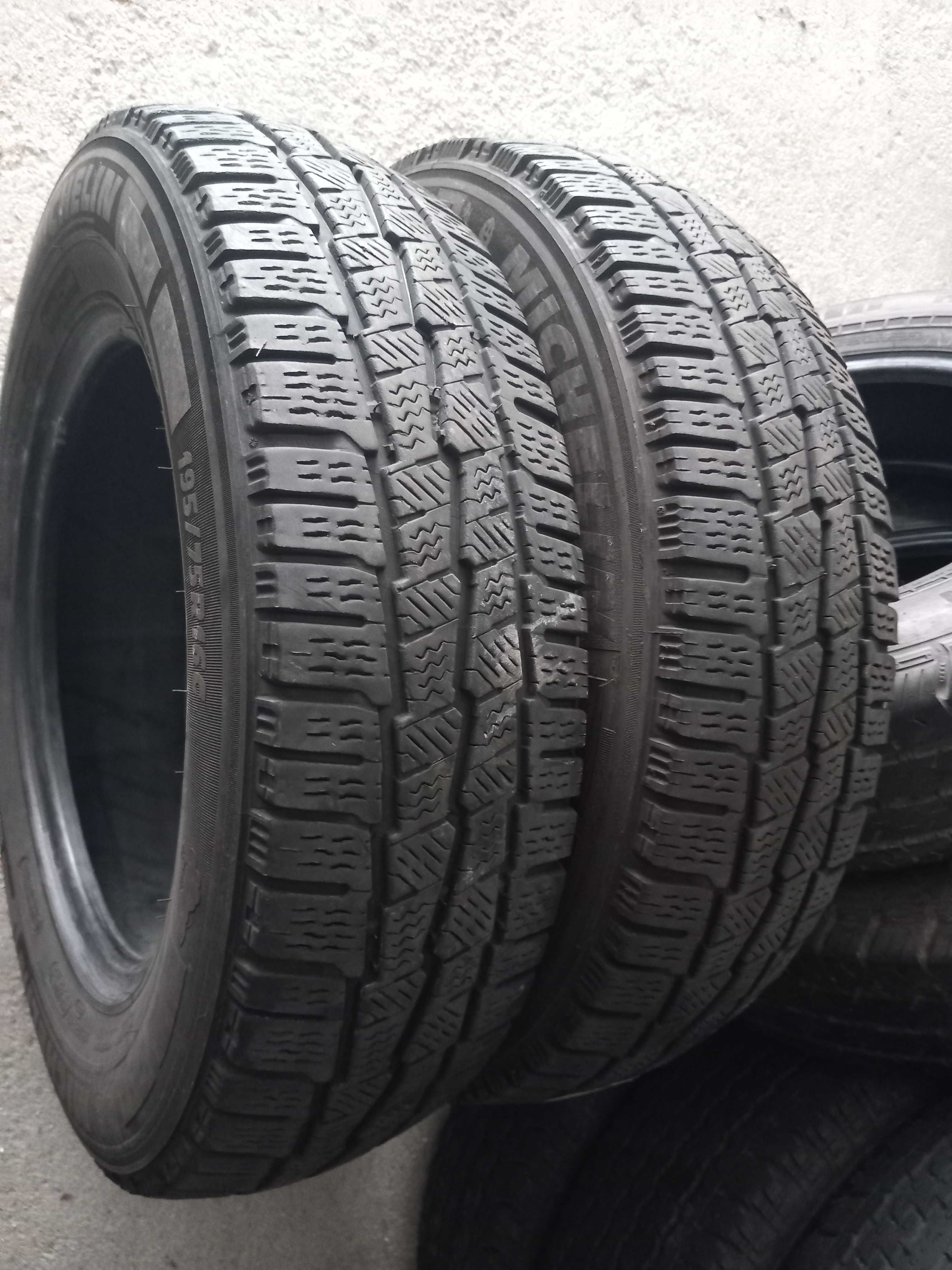 4 pneus 195/75R16 C Michelin seminovos
