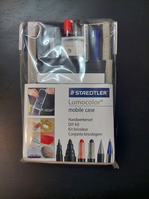 Conjunto canetas com bolsa