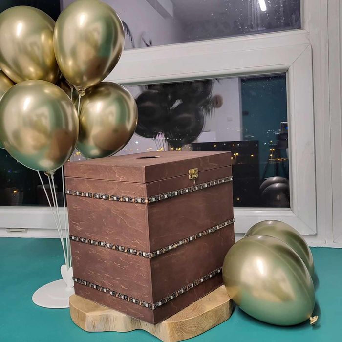 Tykająca bomba wybuchające pudełko zabawa weselna DJ zespół wysyłka KR