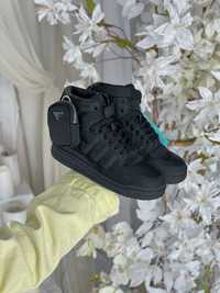 Жіночі кросівки Prada x adidas Forum Low чорний 3490 НОВИЗНА