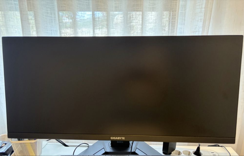 Monitor Gigabyte M34WQ