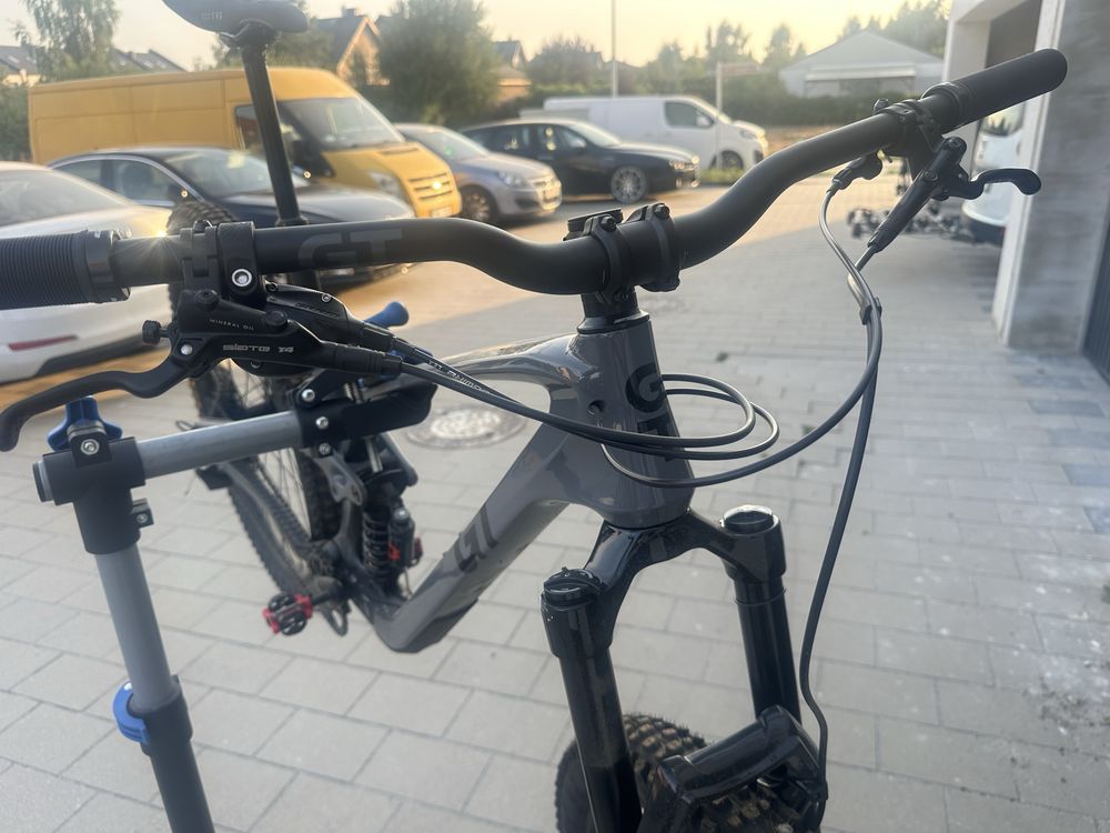 Rower MTB GT Sensor Carbon Elite
