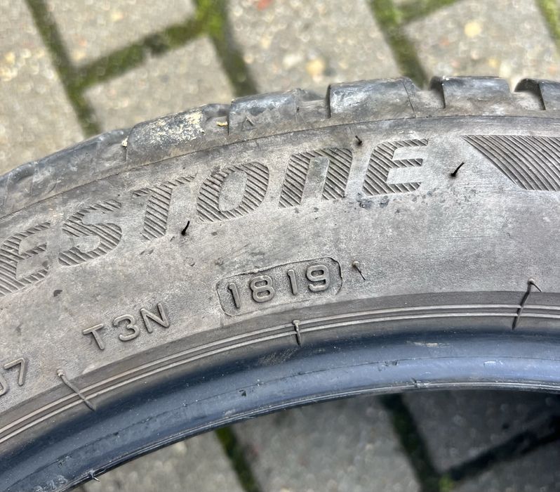 Opny 225/45/18 zimowe Bridgestone