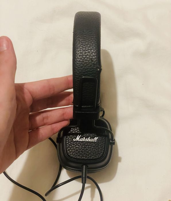 Headphones - Marshall