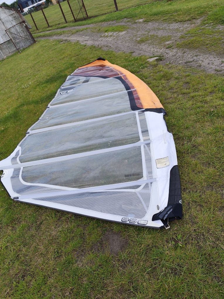 Żagiel Neilpryde  8.5 V8 windsurfing Neil Pryde