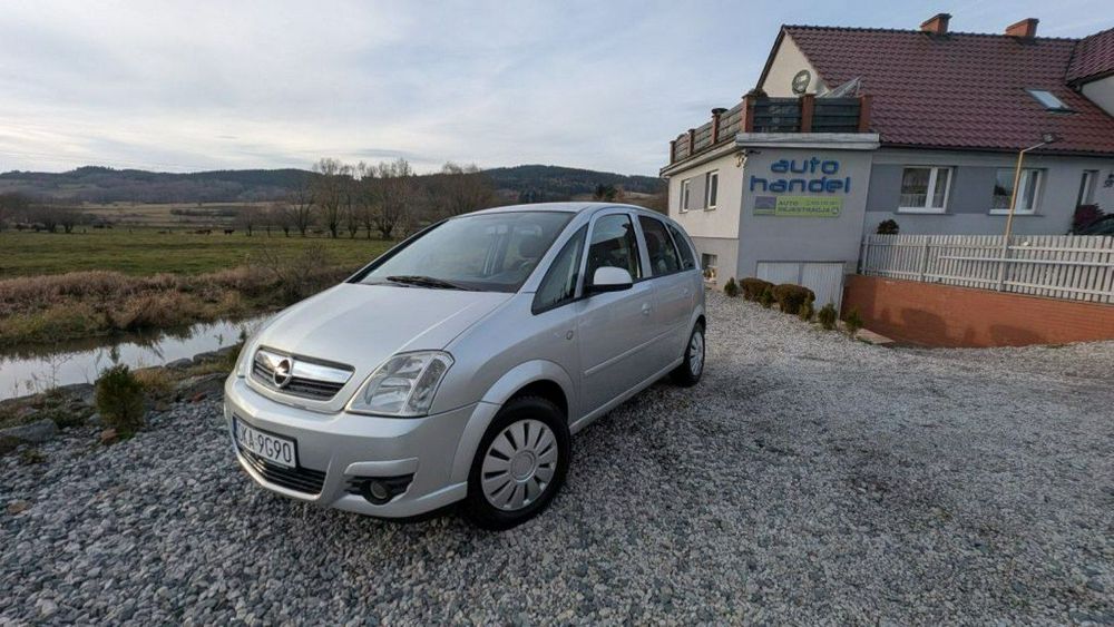 Opel Meriva bez korozji 2 kpl kół zadbane auto