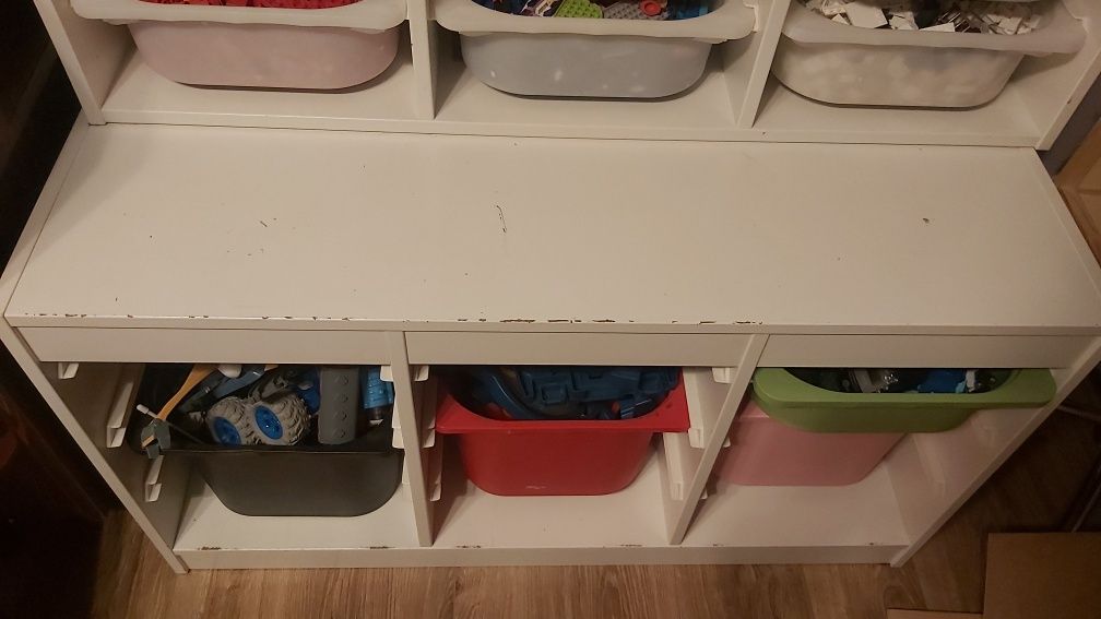 Rezerwacja.Regał Ikea TROFAST z pojemnikami