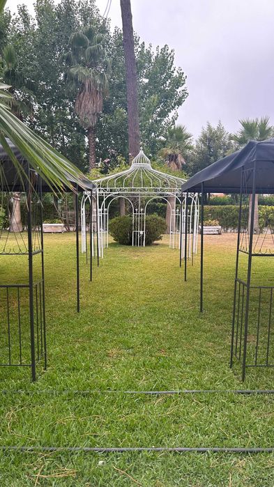 OPORTUNIDADE Tenda de Jardim 3m x 6m Usada só 1x num Evento COMO NOVAS