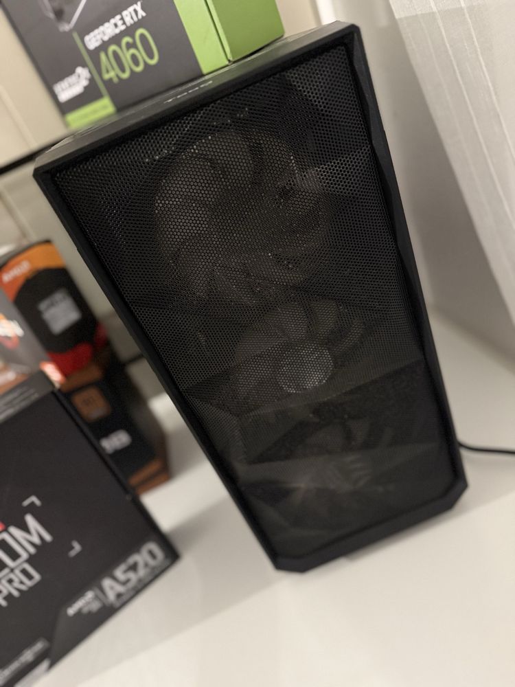 Pc gamer rtx 4060 ryzen 5500
