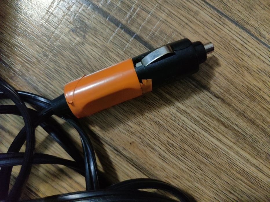 Odkurzacz samochodowy Black and decker