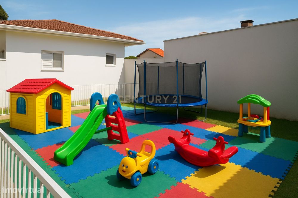 Trespasse Creche (Centro Infantil e de Atividades) em Quinta do Conde,