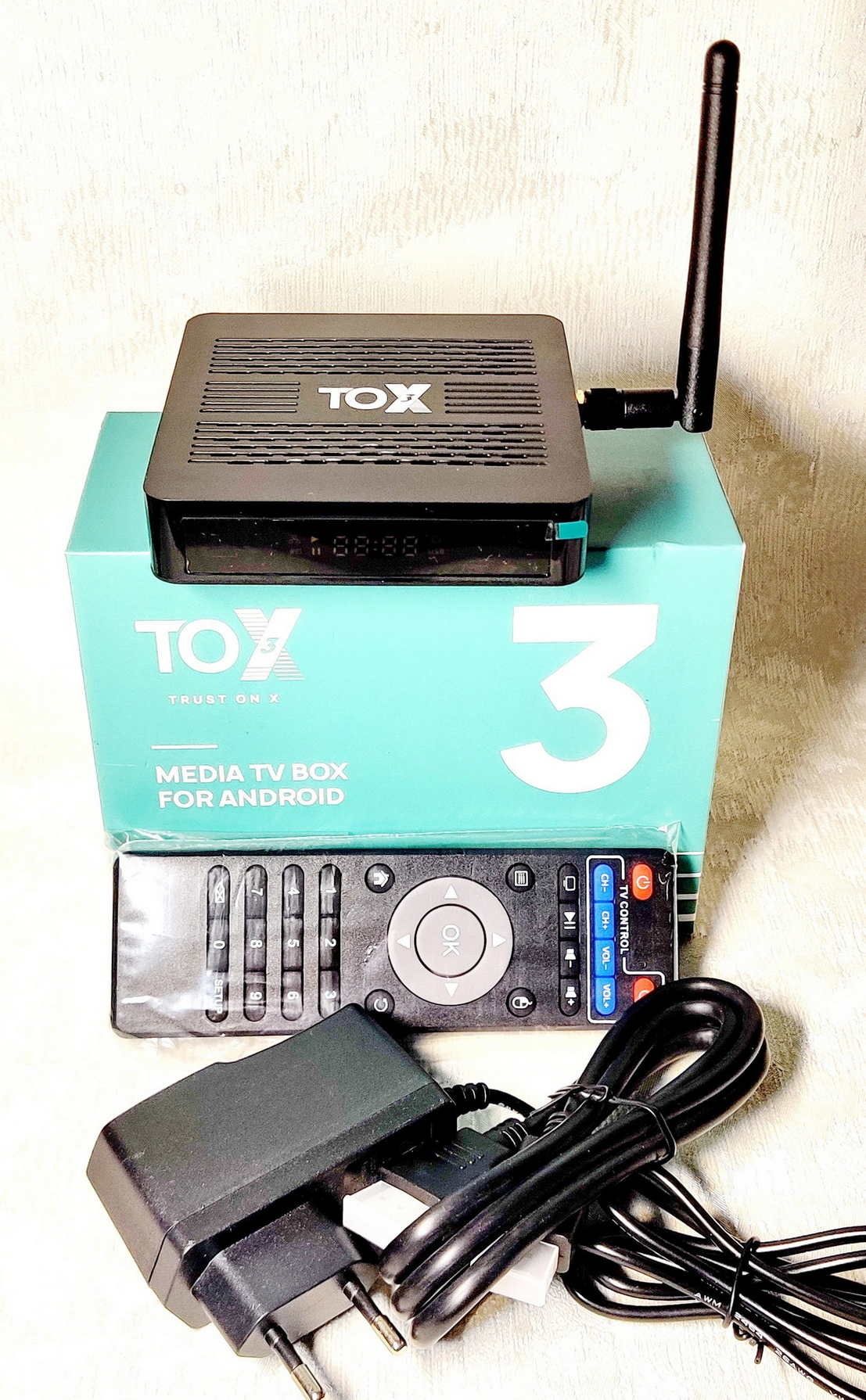TOX3 v2 4/32Gb Ugoos Smart TV BOX S904X4 Android 11