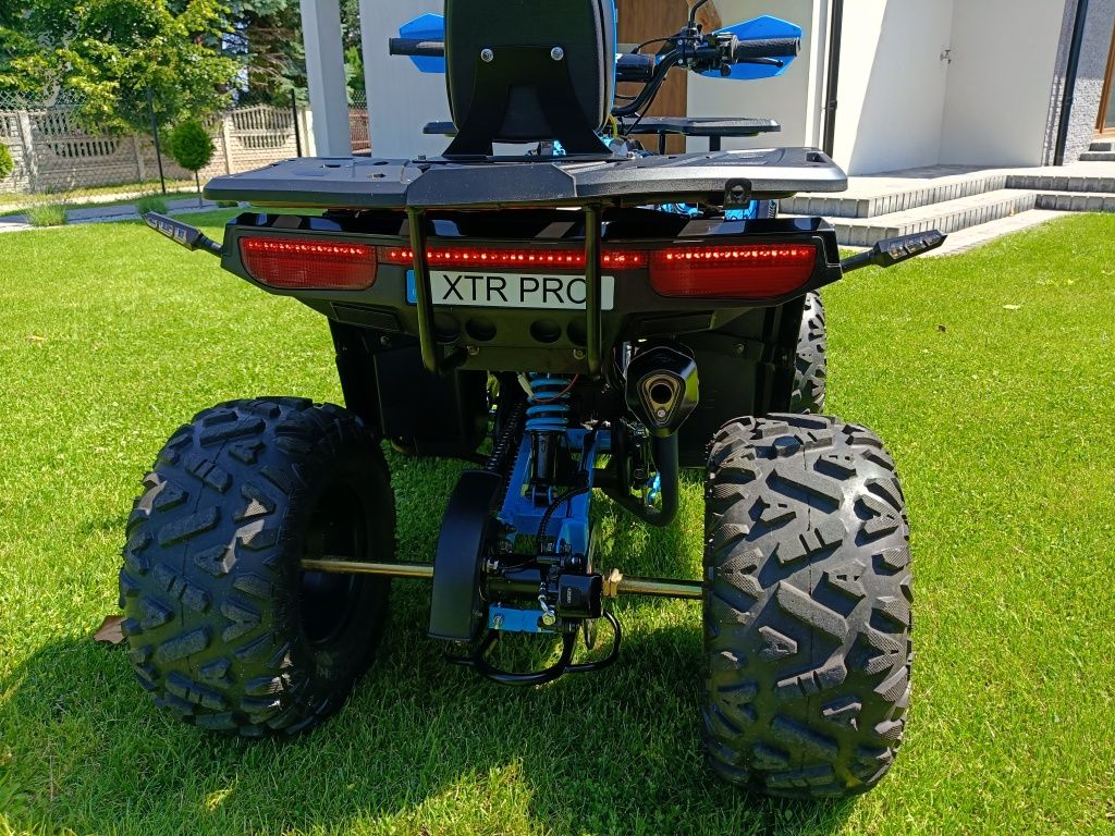 Quad XTR 125 Discovery automat kask