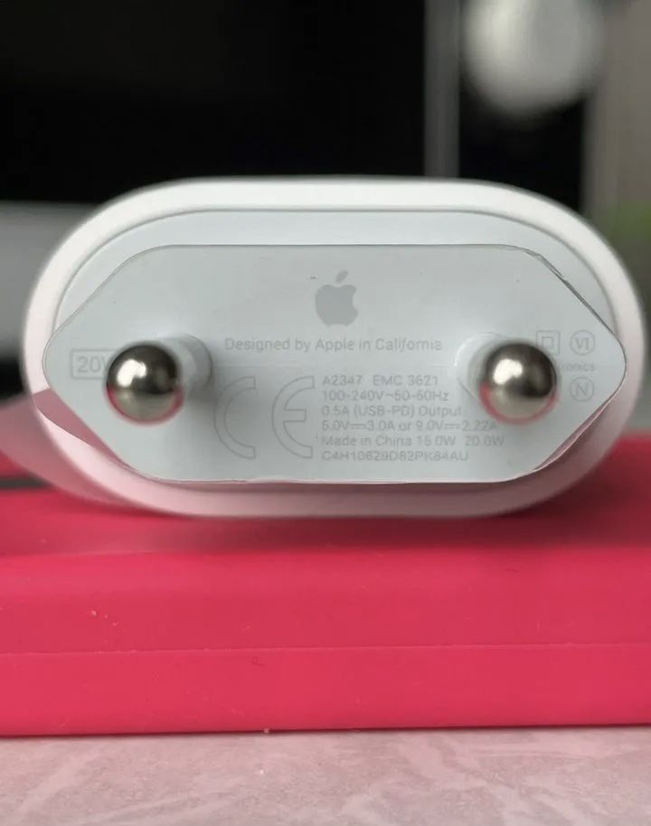 Безпровідна зарядка magsafe зарядное apple iphone айфон епл магнітна