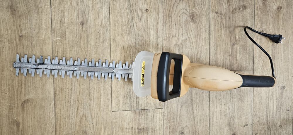 Nożyce elektryczne do żywopłotu STIGA