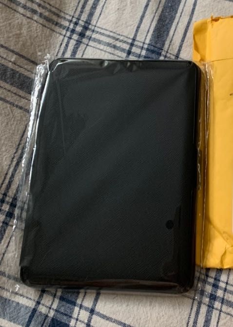 Etui pokrowiec na Kindle Basic 7 generacji 2014 rok dla modelu WP63GW